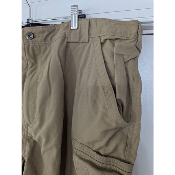 Duluth Cargo Shorts men's size 2XL tan khaki 11' inseam sturdy elastic - Picture 2 of 7
